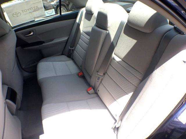 2017 Toyota Camry LE 4Dr Sedan